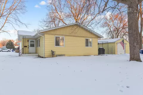 Exterior - 1221 Home Pl, Faribault, MN 55021 photo 3 of 6