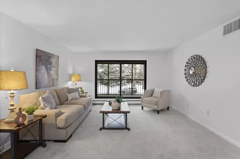 7500 Cahill Rd #103C, Edina, MN 55439