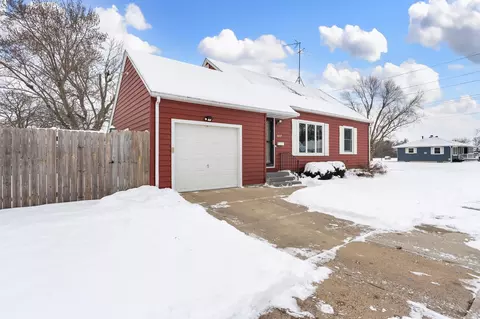 1607 7th St SE, Austin, MN 55912