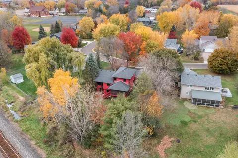 200 Meadow Dr, Loretto, MN 55357 photo 2