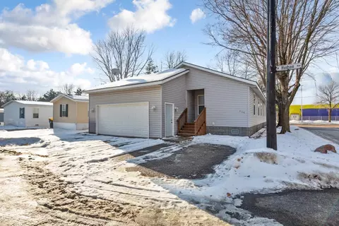 436 W Hudson Ave W, Mankato, MN 56001