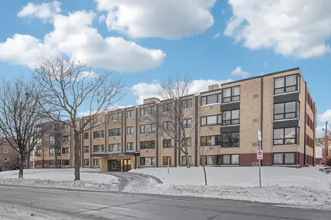 2500 Blaisdell Ave #211, Minneapolis, MN 55404