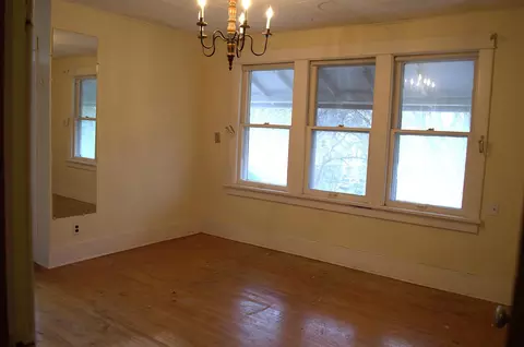 Bedroom - 509 3rd St SW, Austin, MN 55912 photo 2 of 3