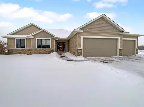 515 Saxon Dr, Elko New Market, MN 55054