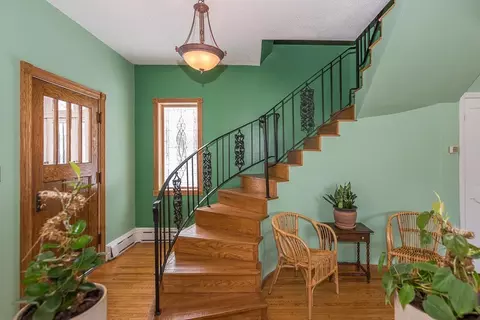 Entry Way - 503 Bluff Ave, Brainerd, MN 56401 photo 1 of 3