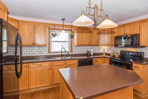 Kitchen - 503 Bluff Ave, Brainerd, MN 56401 photo 2 of 3