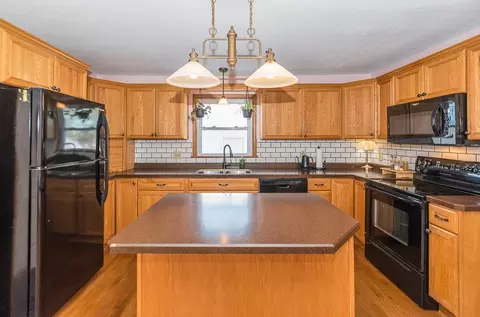 Kitchen - 503 Bluff Ave, Brainerd, MN 56401 photo 1 of 3