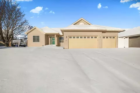 1517 Camden Woods Ter, Saint Cloud, MN 56301