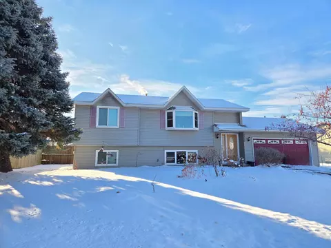 2270 137th Ln NW, Andover, MN 55304