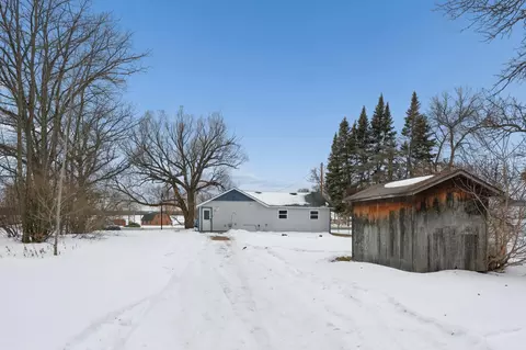 Exterior - 136 1st St N, Hackensack, MN 56452 photo 2 of 6