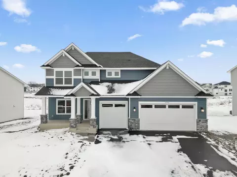 7540 Lotus Ln, Lino Lakes, MN 55038