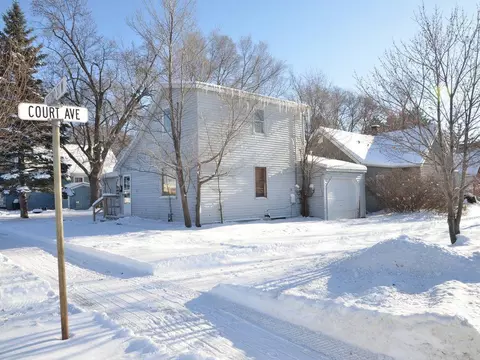 312 2nd St W, Park Rapids, MN 56470