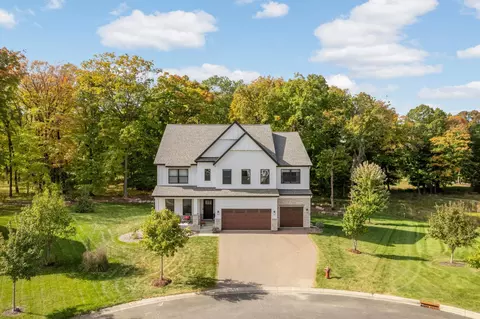 6655 Bracken Dr, Excelsior, MN 55331