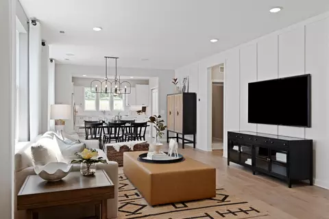 321 Bluejay Ave, Chaska, MN 55318 photo 3