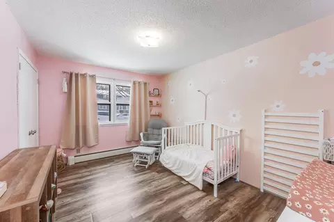 Bedroom - 629 Olson Ave, Windom, MN 56101 photo 3 of 7