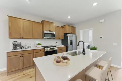 23168 Willow Dr, Rogers, MN 55374