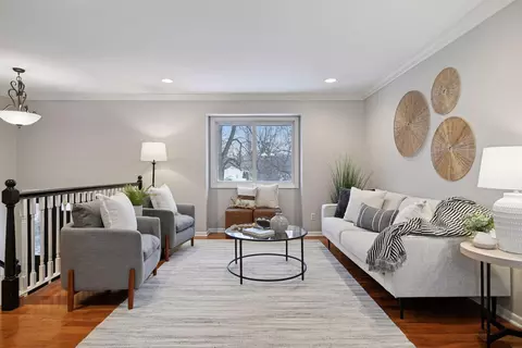 Living - 499 Wheeler Dr, Excelsior, MN 55331 photo 2 of 6