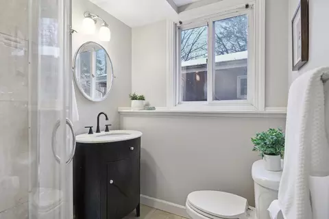 Bath - 499 Wheeler Dr, Excelsior, MN 55331 photo 2 of 2