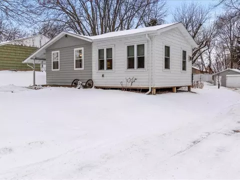 309 4th St S, Delano, MN 55328
