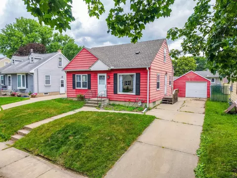 720 13th Ave NE, Rochester, MN 55906