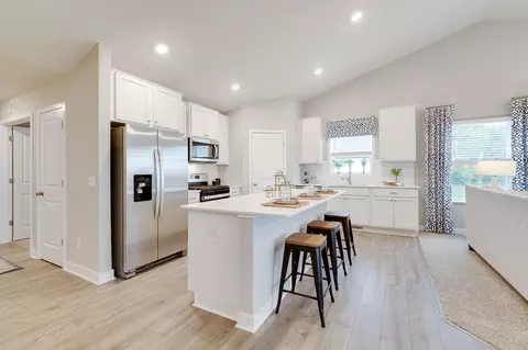 17373 Dulles Ln, Lakeville, MN 55044