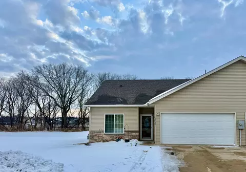 5164 Supalla Ct NW, Rochester, MN 55901