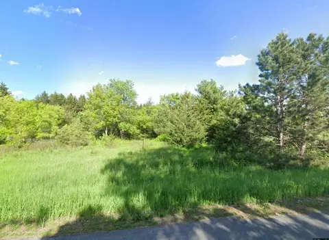 1223 52nd St, Hudson, WI 54082