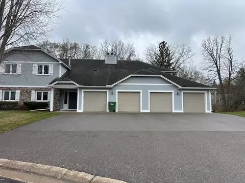 168 Galtier Pl, Shoreview, MN 55126