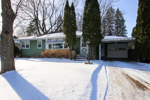 409 Summit Ave, Silver Lake, MN 55381