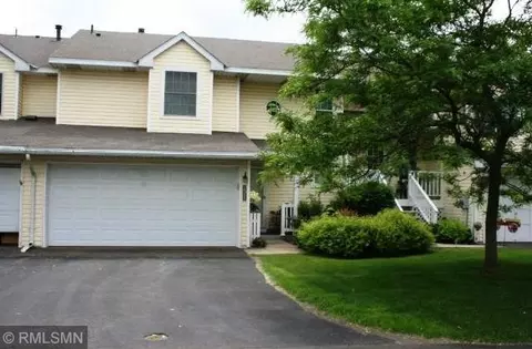 2311 Grange Ave N, Oakdale, MN 55128