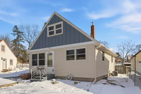 2160 Nokomis Ave, Saint Paul, MN 55119