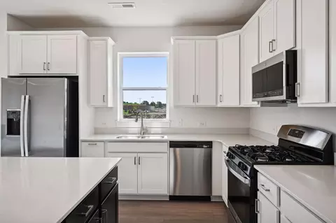 Kitchen - 1141 149th St, Rosemount, MN 55068 photo 1 of 1