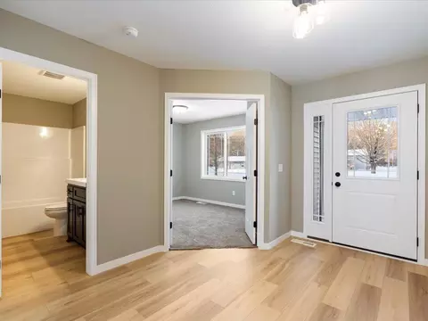 14518 Lynndale Dr, Baxter, MN 56425 photo 5