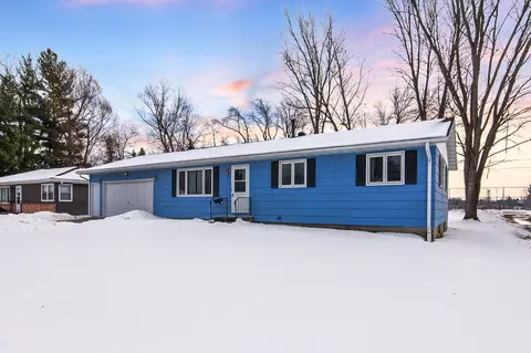 205 Linden Pl S, Northfield, MN 55057