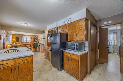 Other - 609 E 8th St, Winthrop, MN 55396 photo 2 of 9