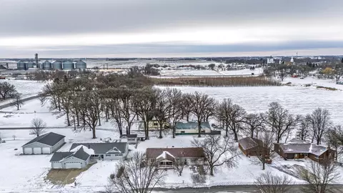View/Area - 609 E 8th St, Winthrop, MN 55396 photo 1 of 3