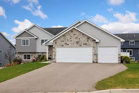 27671 Oxford Ln, Elko New Market, MN 55020