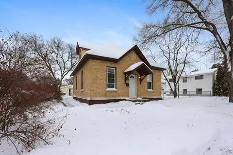 1102 13th Ave S, Saint Cloud, MN 56301 photo 2