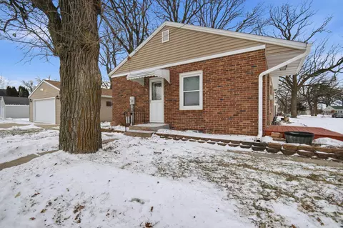 Other - 1918 7th Ave NE, Austin, MN 55912 photo 2 of 9