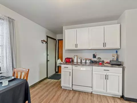 Kitchen - 1421 K St NE, Brainerd, MN 56401 photo 3 of 4