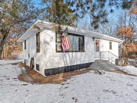 Exterior - 1421 K St NE, Brainerd, MN 56401 photo 2 of 5