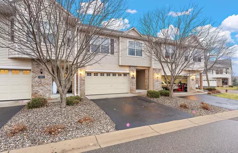 11629 Prospect Curv, Woodbury, MN 55129