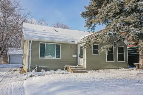619 2nd St NE, Glenwood, MN 56334