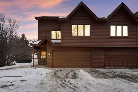 12580 Parkwood Dr, Burnsville, MN 55337