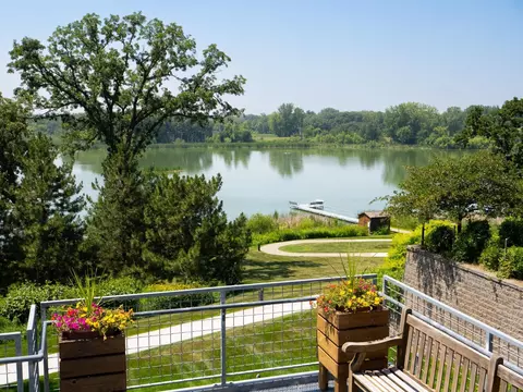 1900 Rush Lake Trl #112, New Brighton, MN 55112