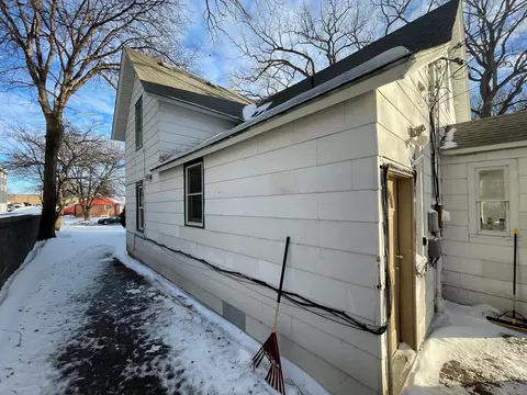 Exterior - 1027 6th Ave S, Saint Cloud, MN 56301 photo 4 of 8