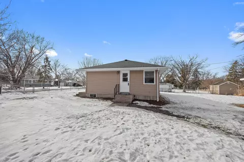 Exterior - 1261 Skillman Ave E, Maplewood, MN 55109 photo 3 of 3