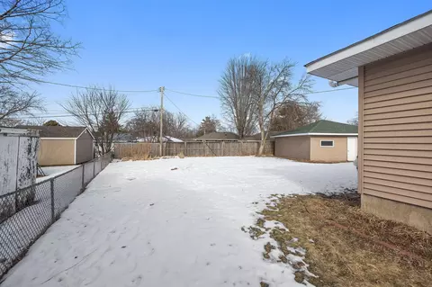Exterior - 1261 Skillman Ave E, Maplewood, MN 55109 photo 1 of 3
