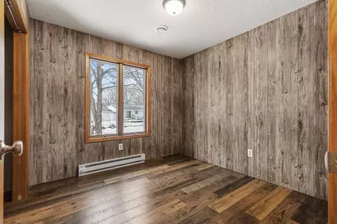 1104 Cheryl Ave, Marshall, MN 56258 photo 32