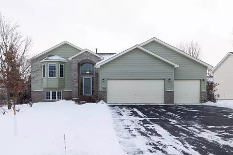 2170 Birch St W, Rosemount, MN 55068